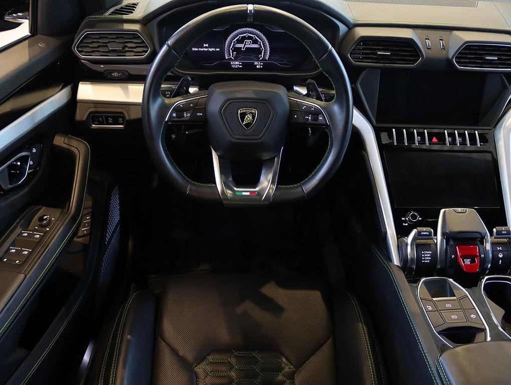 used 2019 Lamborghini Urus car, priced at $179,999