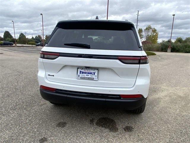 new 2024 Jeep Grand Cherokee car, priced at $39,715