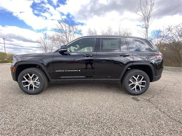 new 2025 Jeep Grand Cherokee car, priced at $40,741