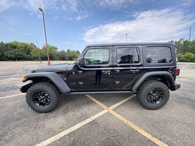 new 2025 Jeep Wrangler car, priced at $47,924