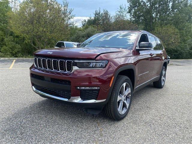 new 2024 Jeep Grand Cherokee L car, priced at $46,051