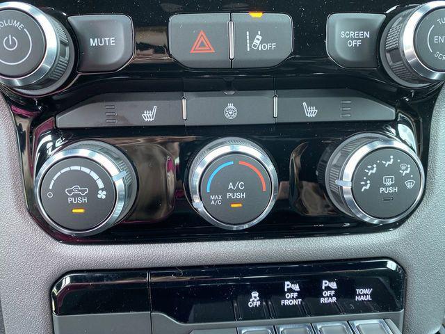 new 2025 Ram 1500 car, priced at $47,832
