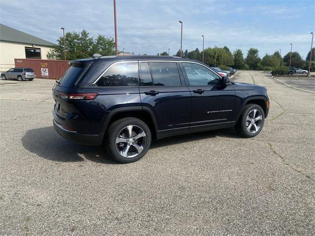 new 2024 Jeep Grand Cherokee car, priced at $44,454