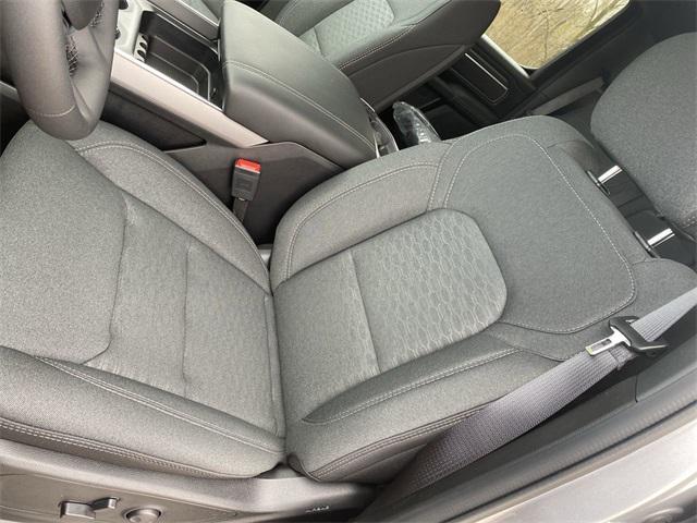 new 2025 Ram 1500 car, priced at $48,967