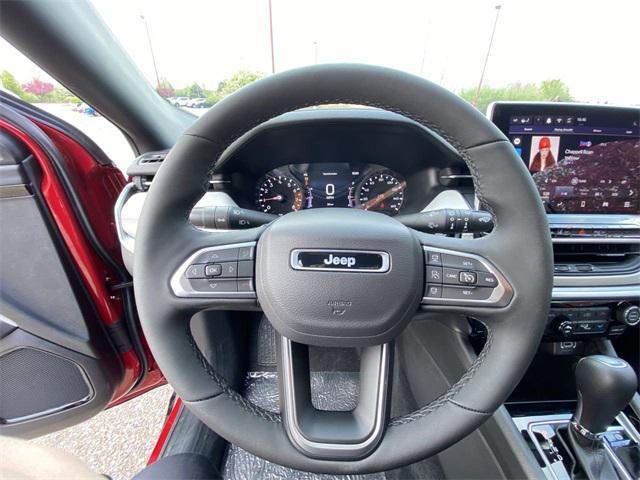 new 2025 Jeep Compass car, priced at $32,605