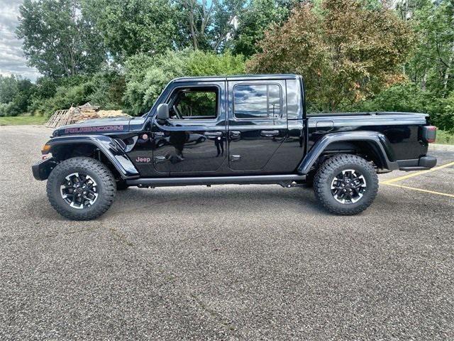 new 2024 Jeep Gladiator car, priced at $50,094