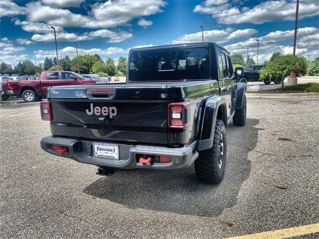 new 2024 Jeep Gladiator car, priced at $50,094