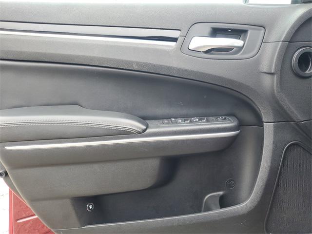 used 2021 Chrysler 300 car, priced at $23,579