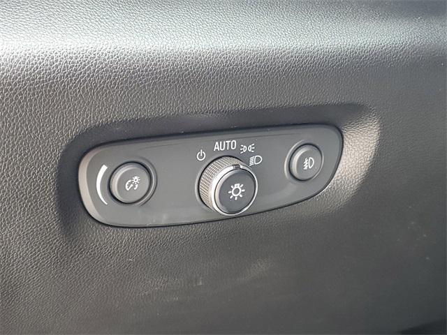 used 2019 Chevrolet Traverse car, priced at $21,190