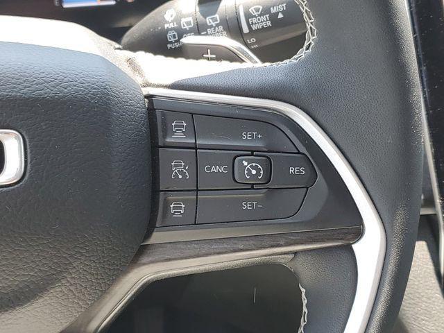 used 2023 Jeep Grand Cherokee car, priced at $33,357