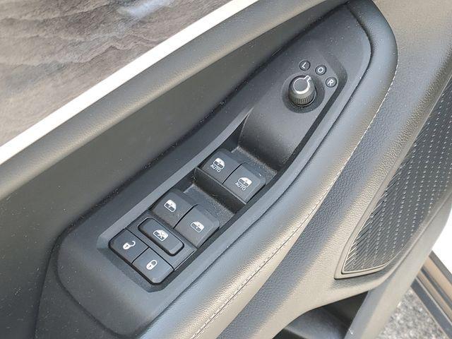 used 2023 Jeep Grand Cherokee car, priced at $33,357