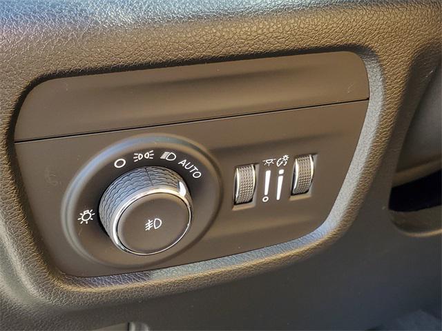 used 2022 Jeep Grand Cherokee car, priced at $43,890