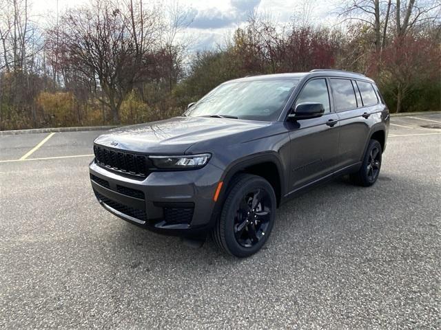 new 2024 Jeep Grand Cherokee L car, priced at $43,014