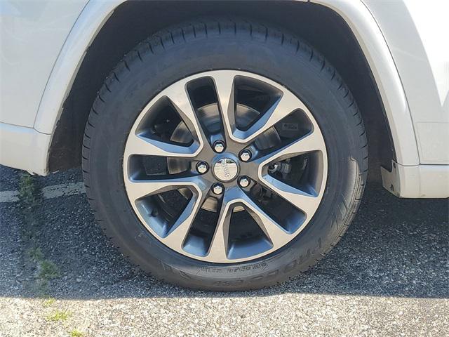 used 2018 Jeep Grand Cherokee car, priced at $21,875