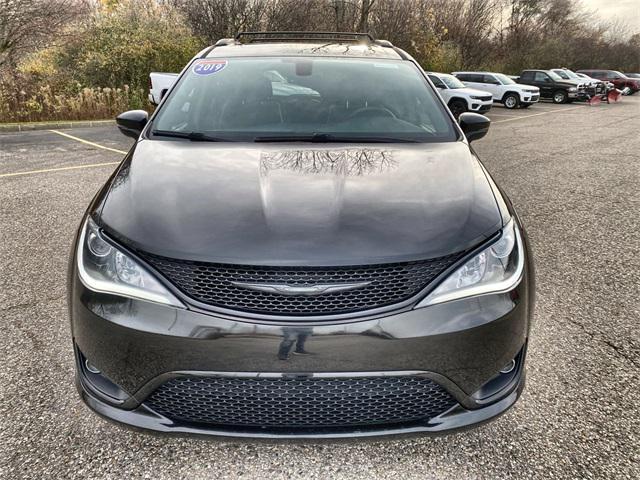 used 2019 Chrysler Pacifica car, priced at $24,000