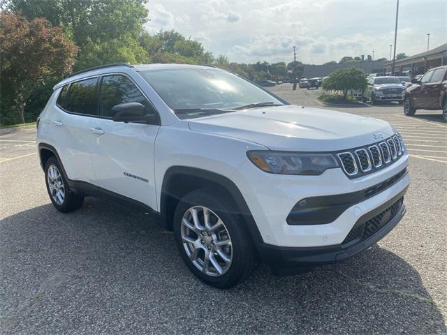 new 2024 Jeep Compass car, priced at $29,929