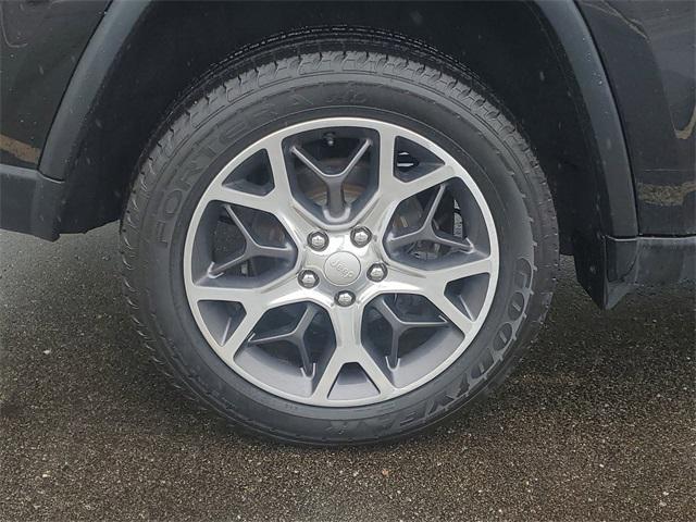 used 2019 Jeep Grand Cherokee car, priced at $22,450