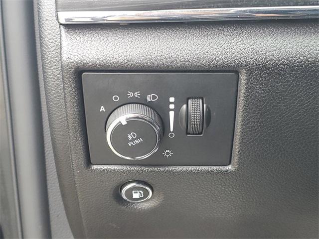 used 2019 Jeep Grand Cherokee car, priced at $22,450