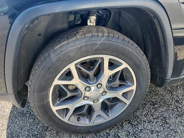 used 2019 Jeep Grand Cherokee car, priced at $22,450