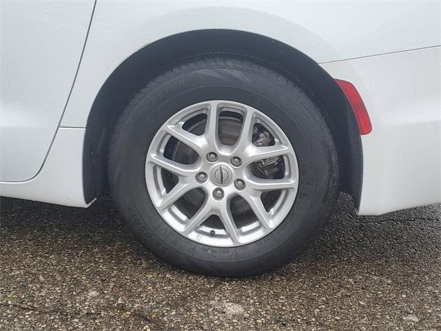 used 2022 Chrysler Pacifica car, priced at $23,000