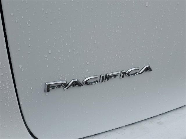 used 2022 Chrysler Pacifica car, priced at $23,000
