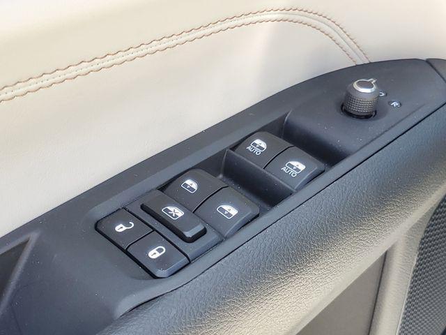 used 2025 Jeep Compass car, priced at $30,549