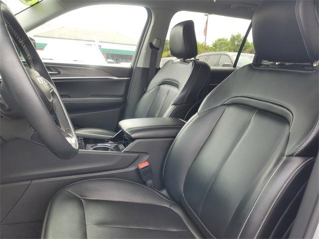 used 2021 Jeep Grand Cherokee L car, priced at $31,429