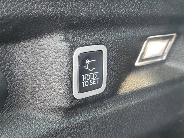 used 2021 Jeep Grand Cherokee L car, priced at $31,990