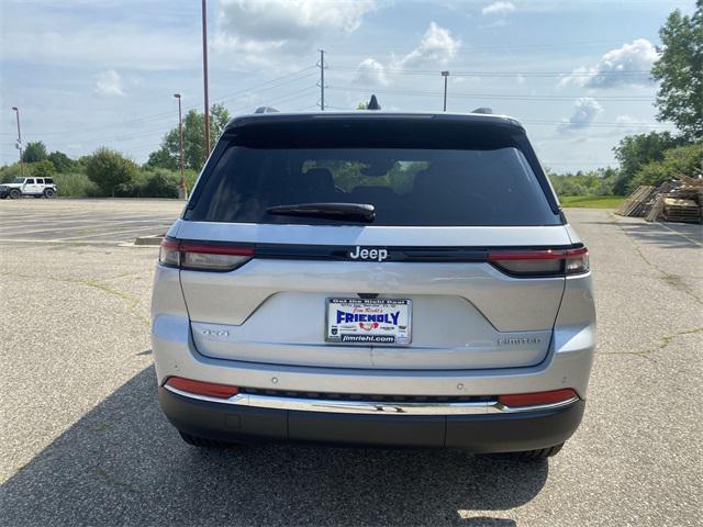 new 2024 Jeep Grand Cherokee car, priced at $42,954