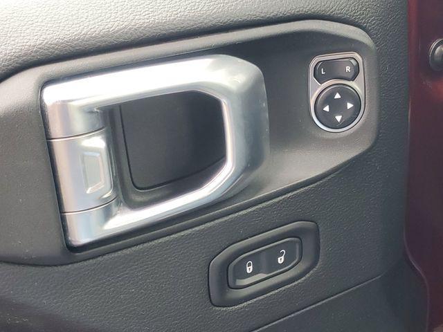 used 2022 Jeep Wrangler Unlimited car, priced at $32,257