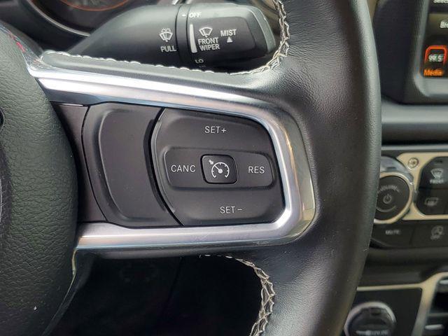 used 2022 Jeep Wrangler Unlimited car, priced at $32,257