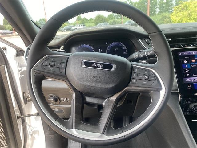 new 2024 Jeep Grand Cherokee car, priced at $40,200