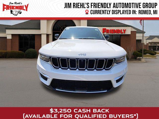 new 2025 Jeep Grand Cherokee car, priced at $45,742