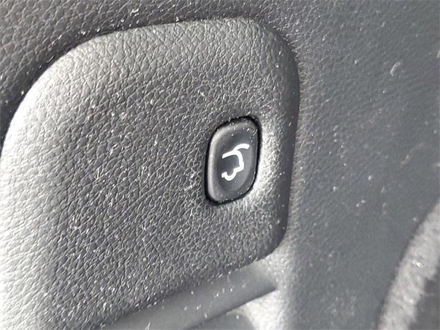 used 2020 Jeep Grand Cherokee car, priced at $20,995