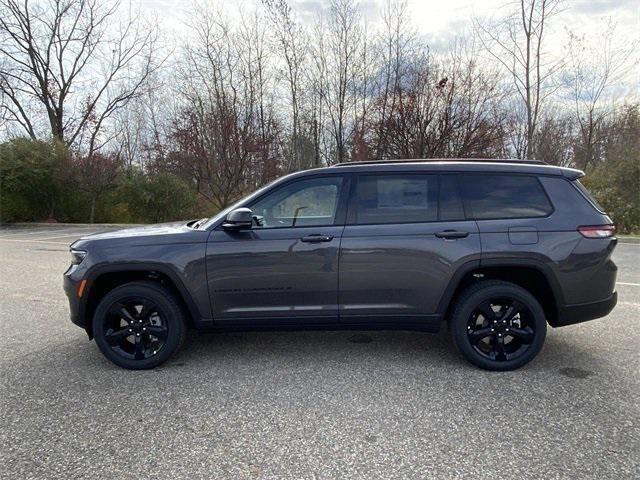 new 2024 Jeep Grand Cherokee L car, priced at $42,014