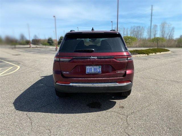 new 2024 Jeep Grand Cherokee car, priced at $41,954