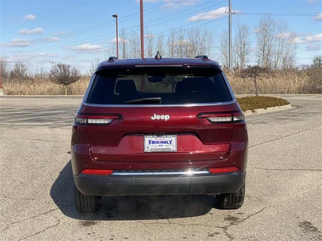 new 2024 Jeep Grand Cherokee L car, priced at $43,121