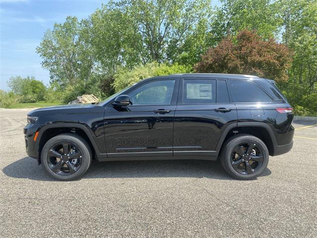 new 2024 Jeep Grand Cherokee car, priced at $41,724