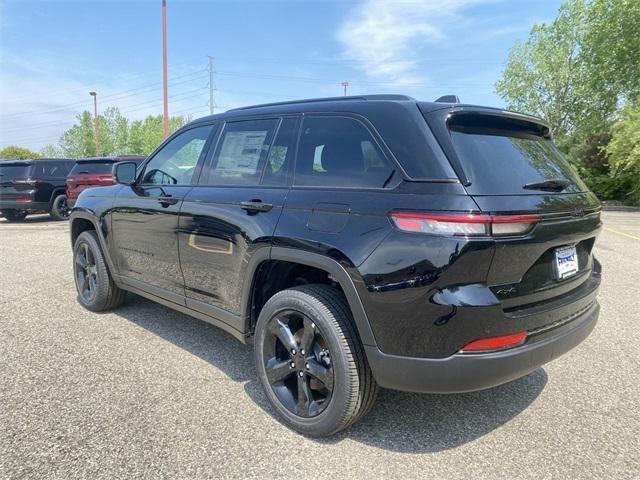 new 2024 Jeep Grand Cherokee car, priced at $41,724