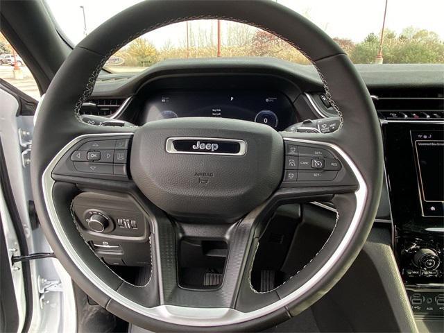 new 2024 Jeep Grand Cherokee L car, priced at $42,077