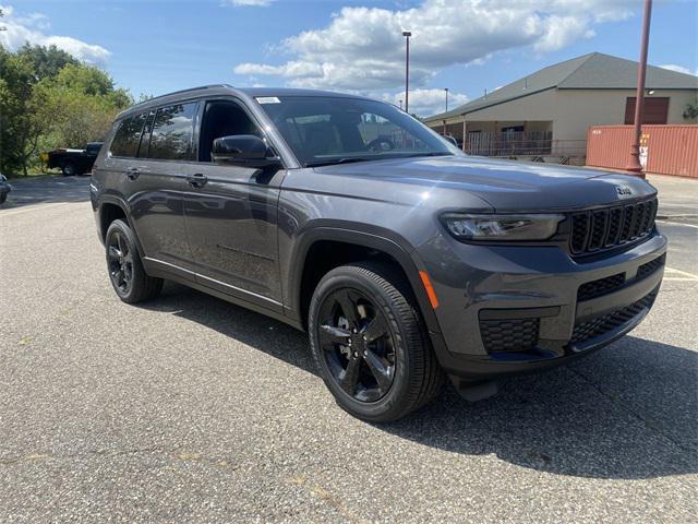 new 2024 Jeep Grand Cherokee L car, priced at $42,586