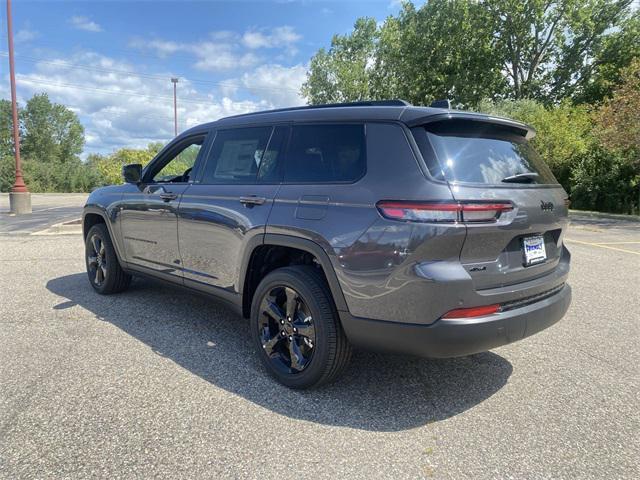 new 2024 Jeep Grand Cherokee L car, priced at $42,586