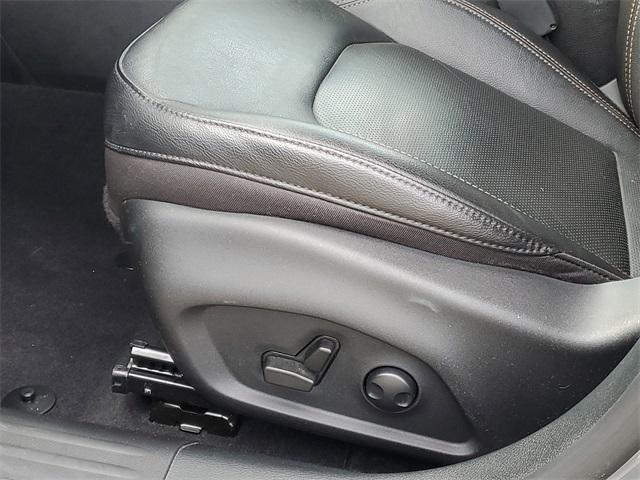 used 2022 Jeep Compass car, priced at $24,590