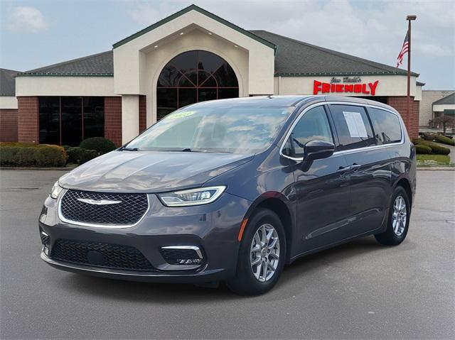 used 2023 Chrysler Pacifica car, priced at $24,790