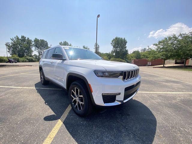 new 2025 Jeep Grand Cherokee L car, priced at $43,458