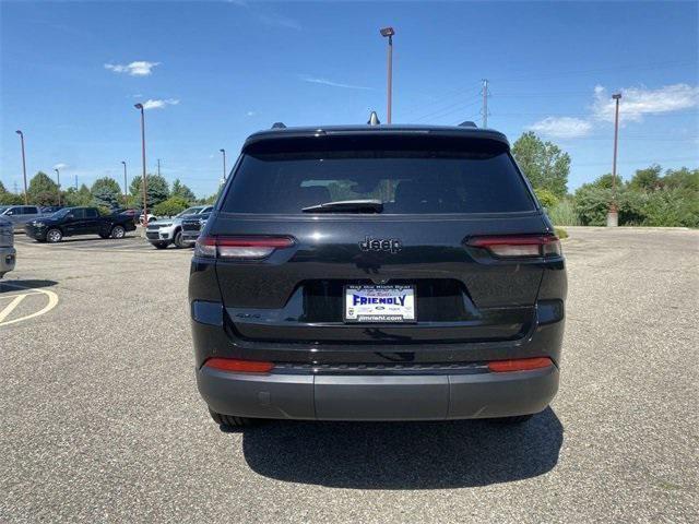 new 2024 Jeep Grand Cherokee L car, priced at $41,586