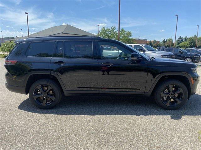 new 2024 Jeep Grand Cherokee L car, priced at $41,586