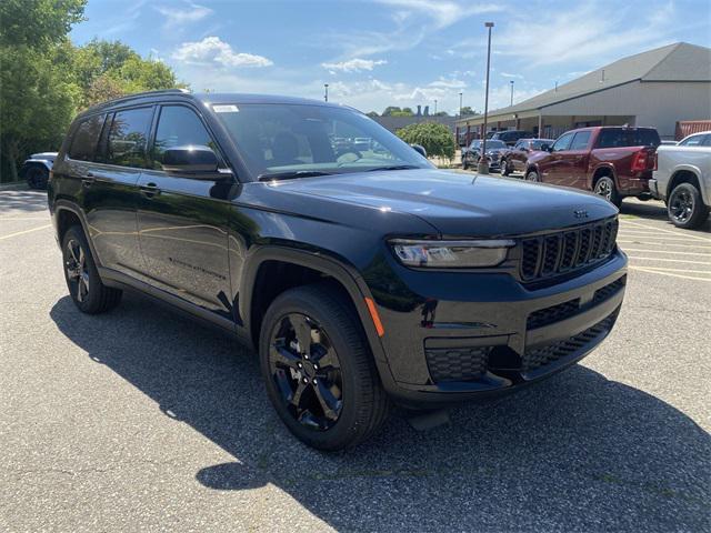 new 2024 Jeep Grand Cherokee L car, priced at $42,586