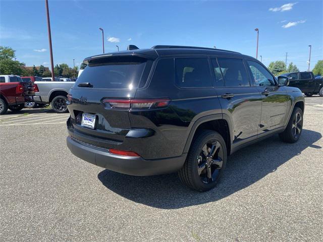 new 2024 Jeep Grand Cherokee L car, priced at $42,586