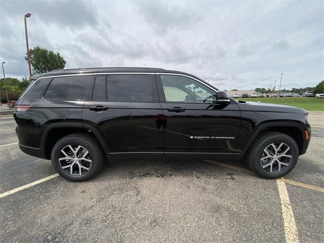 new 2025 Jeep Grand Cherokee L car, priced at $47,318